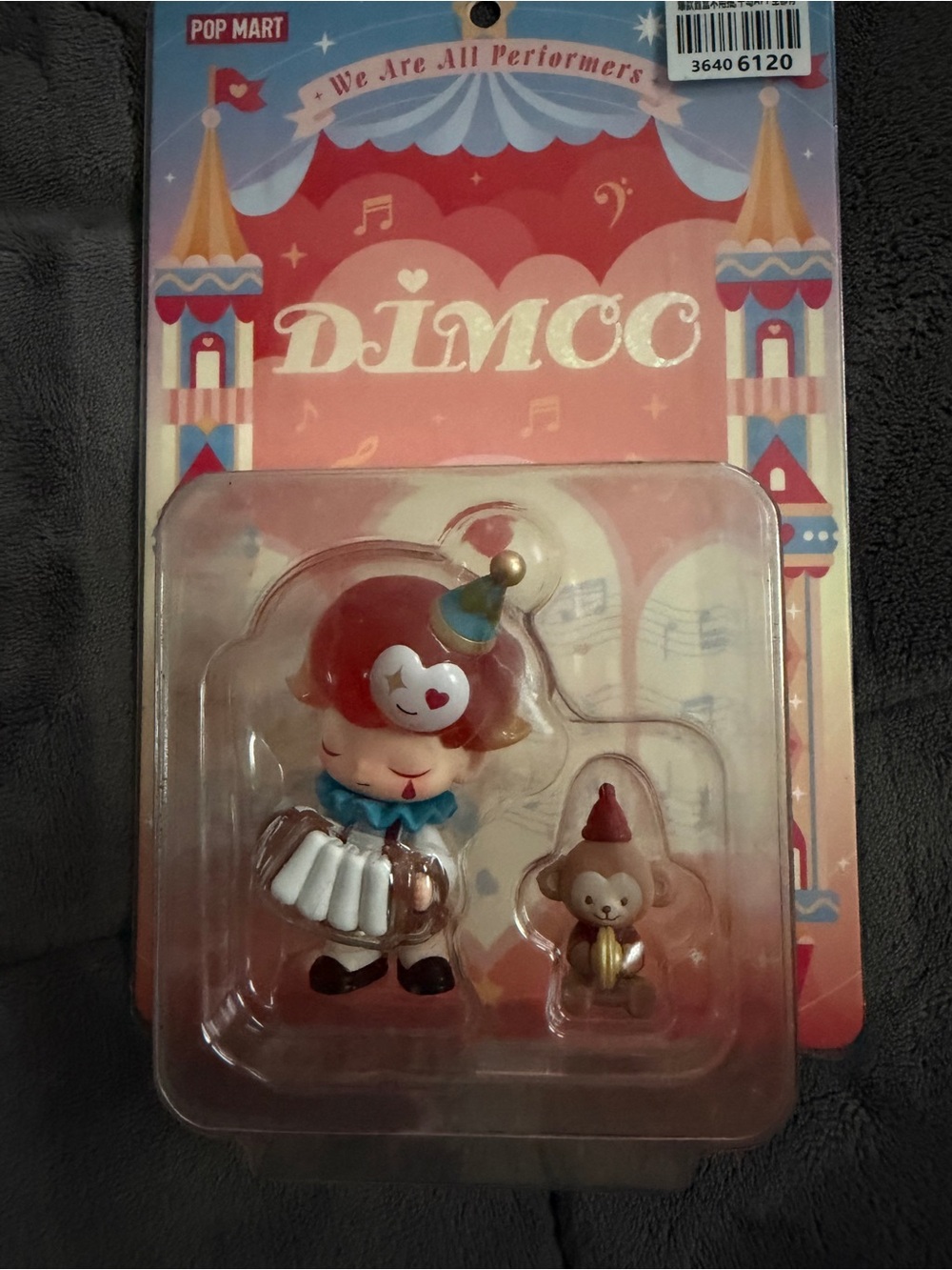 Dimoo “ We are all Performers “ Hangcard . Sealed.